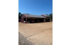 1045 Cypress Avenue, Cushing, TX 75760