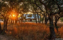 34 RUSTY SPUR DR, Fredericksburg, TX 78624