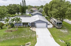 392 SW Molloy Street, Port Saint Lucie, FL 34984