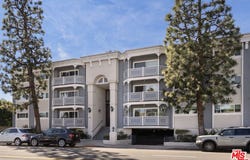 2411 Prospect Ave, Hermosa Beach, CA 90254