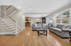 3 Caileigh Ct, Andover, MA 01810