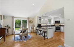 34 Brooks Farm Drive, Bristol, RI 02809