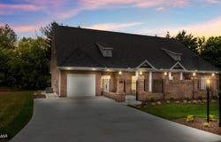910 Fine Glen Drive, Sevierville, TN 37862