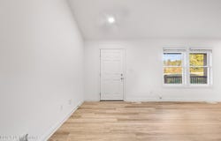 1492 S Logsdon Pkwy, Radcliff, KY 40160