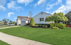 20 Doone Drive, Syosset, NY 11791