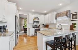 707 Cottonwood Drive, Lansing, KS 66043