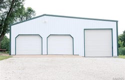 660 County Road 621, Linn, MO 65051