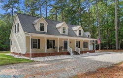 90 Shell Court, Urbanna, VA 23175