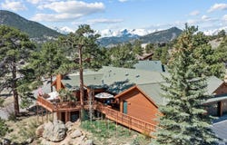 658 Cedar Ridge Cir, Estes Park, CO 80517