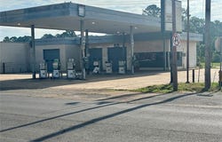 413 S Main Street, Springhill, LA 71075