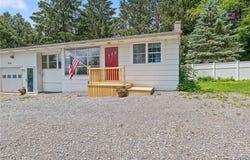 2129 Berry Road, Lafayette, NY 13084