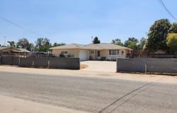 12499 322, Visalia, CA 93291