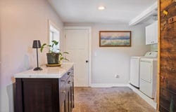 42 Winn Road, Falmouth, ME 04105