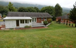 85 ROUTIER HILL RD, HOT SPRINGS, VA 24445