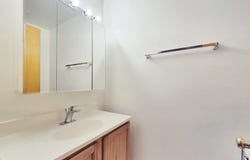 1350 W 32nd Street, Chicago, IL 60608