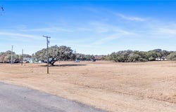 1215 Lady Claire Street, Rockport, TX 78382