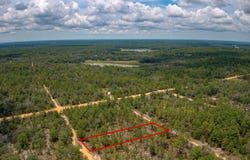 214 Flamingo Dr, Interlachen, FL 32148