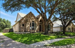 5940 Sandhill Circle, The Colony, TX 75056