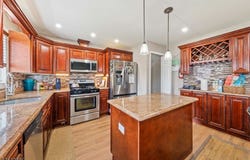 2814 N Stiles St, Linden City, NJ 07036-5119