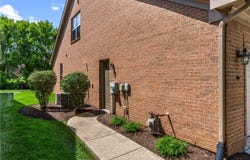 1350 Little Yankee Run, Centerville, OH 45458
