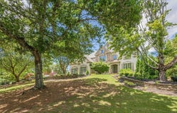5825 LAUREL OAK Drive, Suwanee, GA 30024
