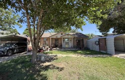 810 W Centre Avenue, Artesia, NM 88210