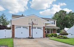 14 N SYRACUSE DRIVE, CHERRY HILL, NJ 08034
