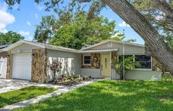 5801 93RD AVENUE N, PINELLAS PARK, FL 33782