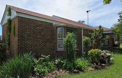 601 W Apache Street, Lindsay, OK 73052