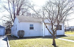 1141 Putnam Street, Findlay, OH 45840