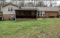806 ARROWHEAD Vlg, Winfield, AL 35594