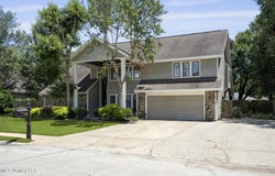 4310 Navajo Avenue, Pascagoula, MS 39581