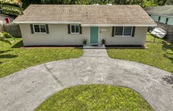 1010 Comanche Street, Jupiter, FL 33458
