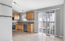 145 Glenbarr Court, Valley Park, MO 63088