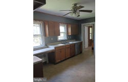 118 SISLER STREET, KINGWOOD, WV 26537