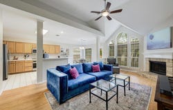5405 Apache Creek CV, Austin, TX 78735
