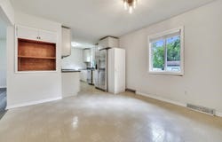 332 Saint James Avenue, Wallingford, IA 51365