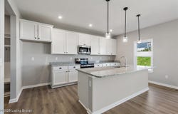 188 Ridge Brook Dr, Mt Washington, KY 40047