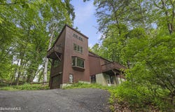 119 Buxton Hill Rd, Williamstown, MA 01267