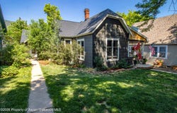907 Blake Avenue, Glenwood Springs, CO 81601