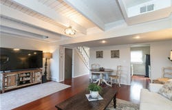 210 NE Bayview Drive, Lee's Summit, MO 64064