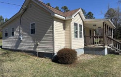 3837 CEDAR LANE RD, KENTS STORE, VA 23084