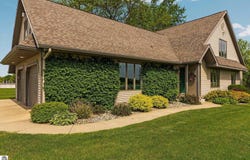 5030 S Isabella Road, Mt Pleasant, MI 48858