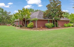 1200 Key West Road, Reno, TX 75462
