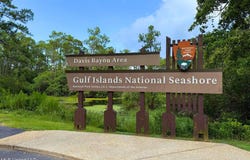 3605 Knapp Road, Ocean Springs, MS 39564