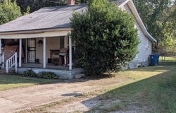 408 E 2nd Street, Trenton, TN 38382