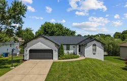 743 E Gallup Hill Road, Nixa, MO 65714