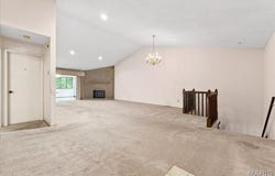5412 Village Courtway Lane, St Louis, MO 63128