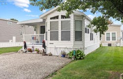 1920 S Bayshore Road, Marblehead, OH 43440