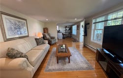 7018 Lakeshore Road, Cicero, NY 13039